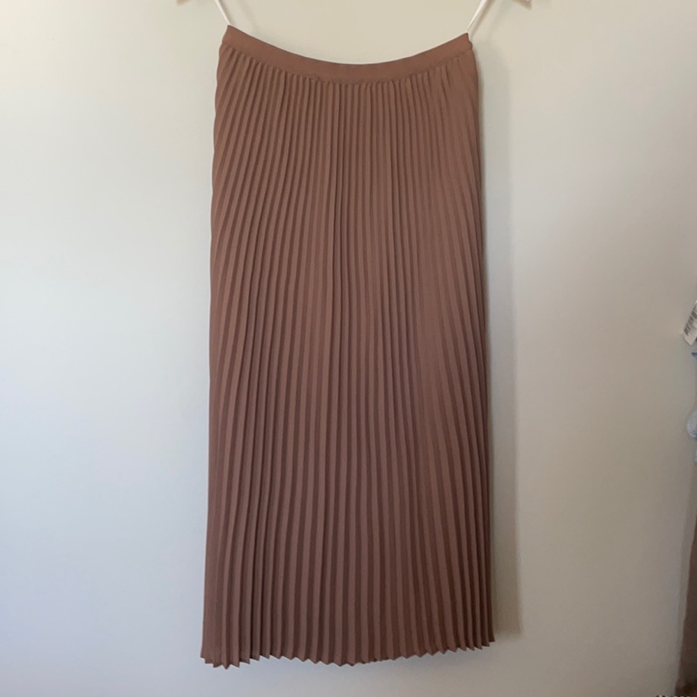 Babaton Skirt